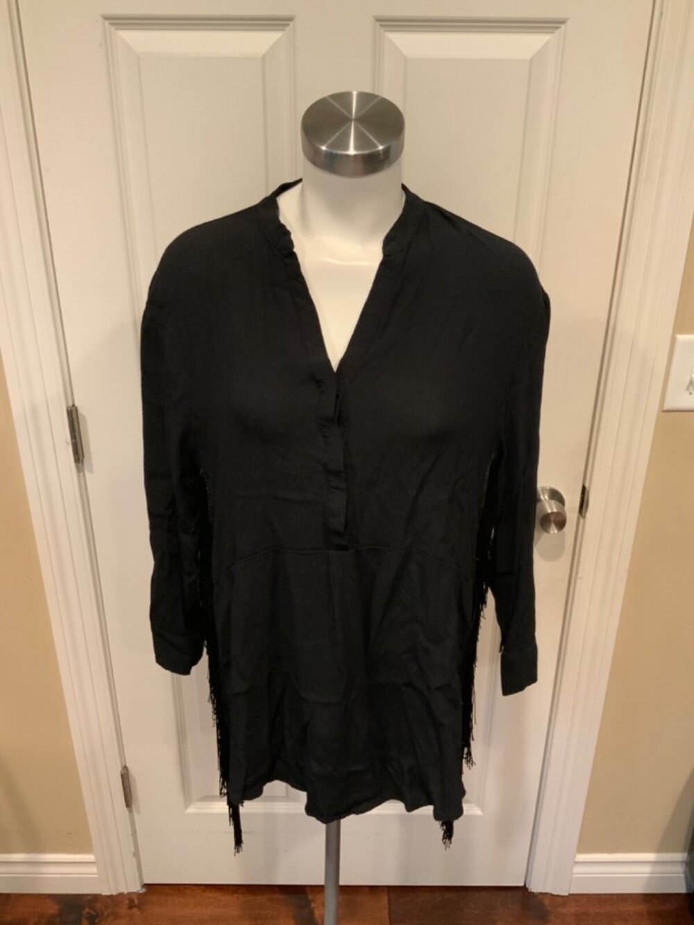 Zara Black V-Neck Top w/ Fringe Sides, Size XL
